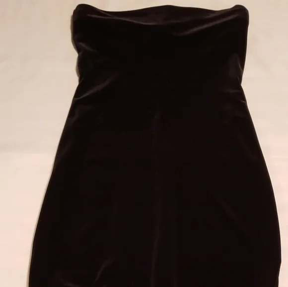Arden B, Velvet vintage strapless dress - Picture 2 of 8